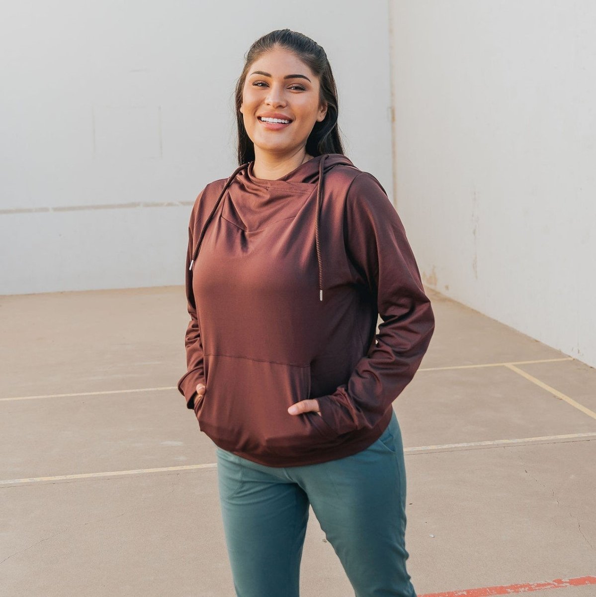 Cali Hoodie - Fossil - Senita Athletics