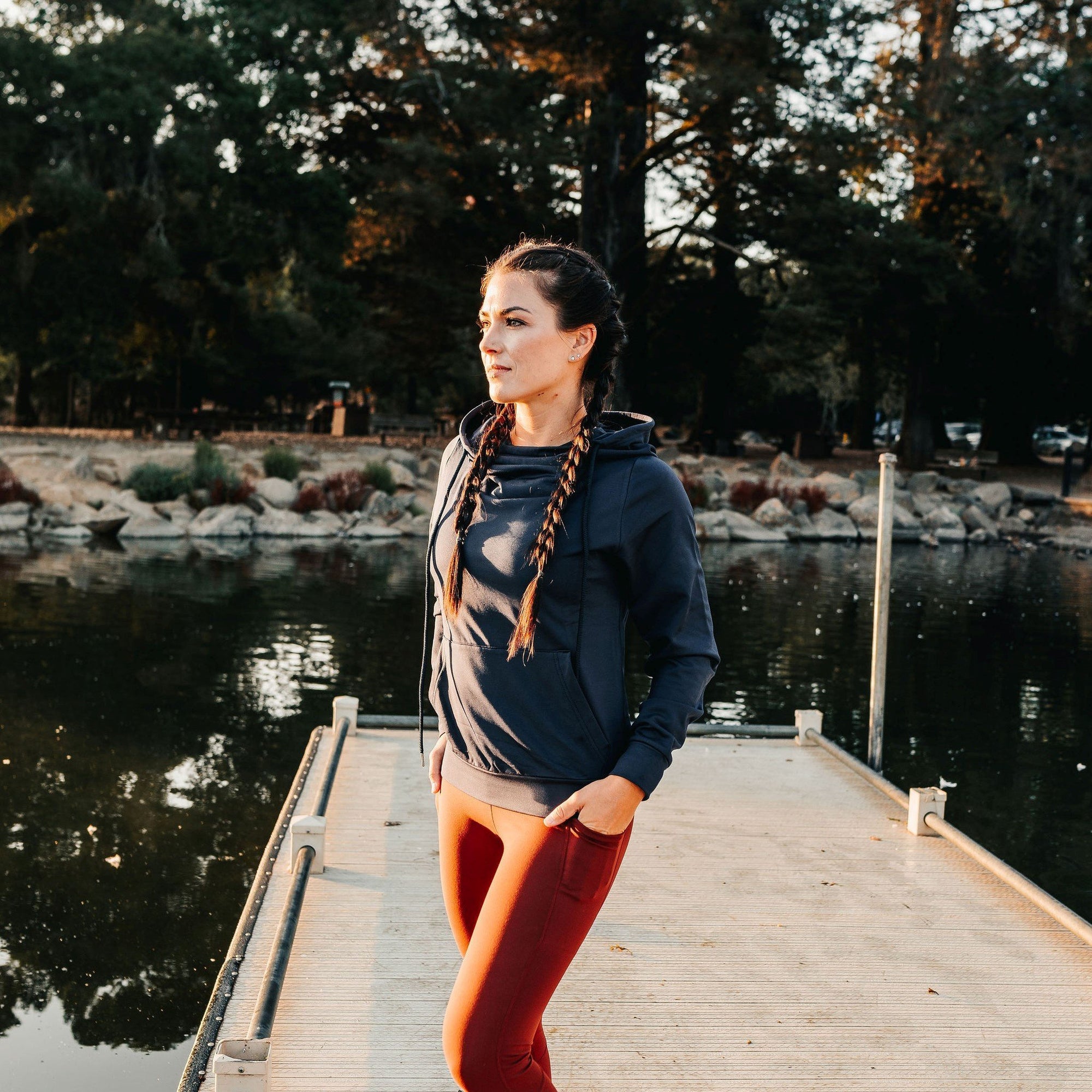 Cali Hoodie - Navy - Senita Athletics