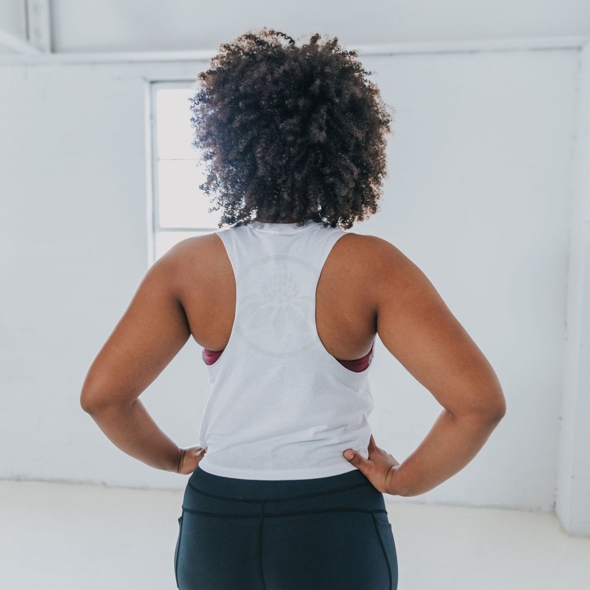 Cropped Tank - White - Senita Athletics
