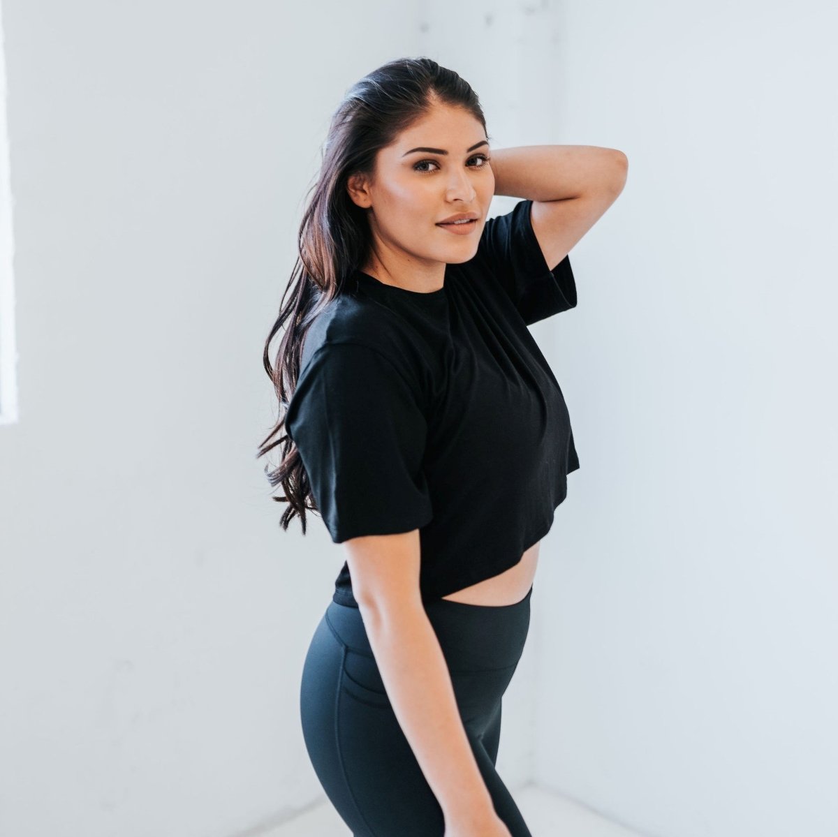 Easy Tee - Black - Senita Athletics