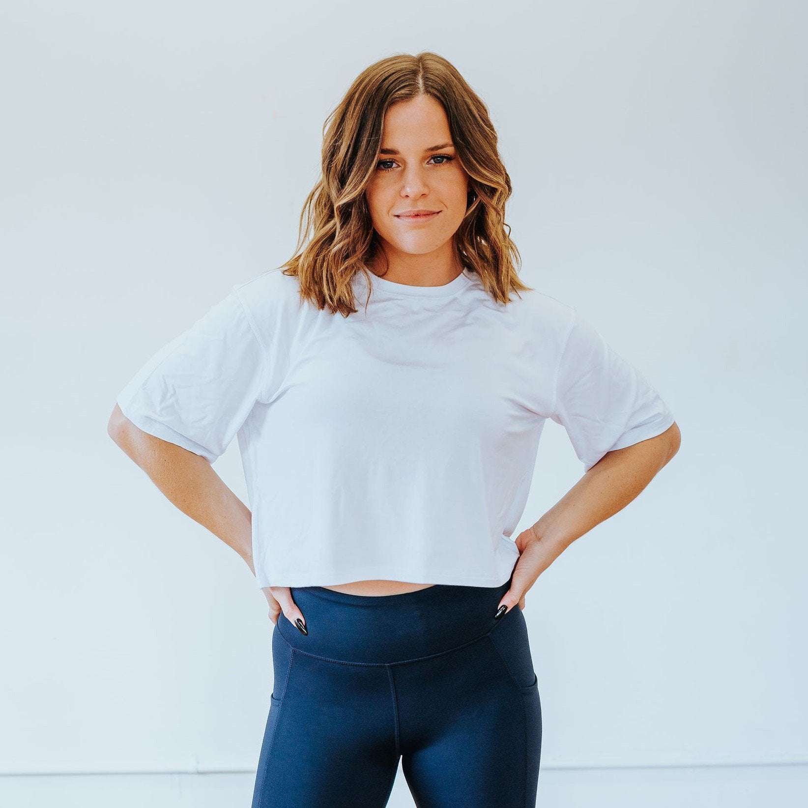 Easy Tee - White - Senita Athletics