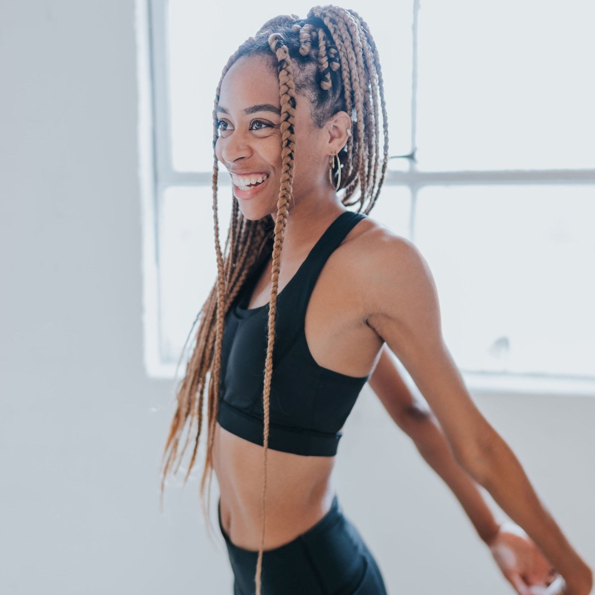 Fit & Fun Sports Bra - Black - Senita Athletics