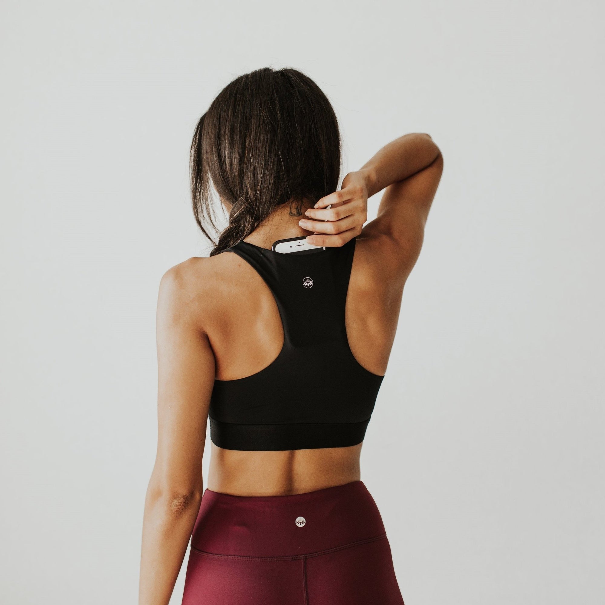 Hustle Sports Bra - Black - Senita Athletics
