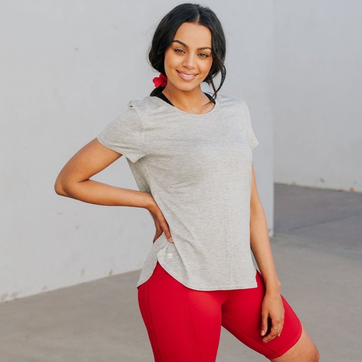 It's A Breeze Tee -Heathered Gray - Senita Athletics