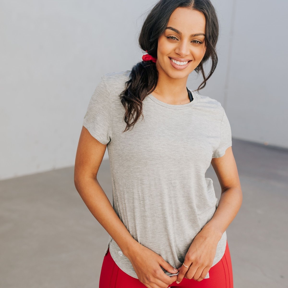 It's A Breeze Tee -Heathered Gray - Senita Athletics