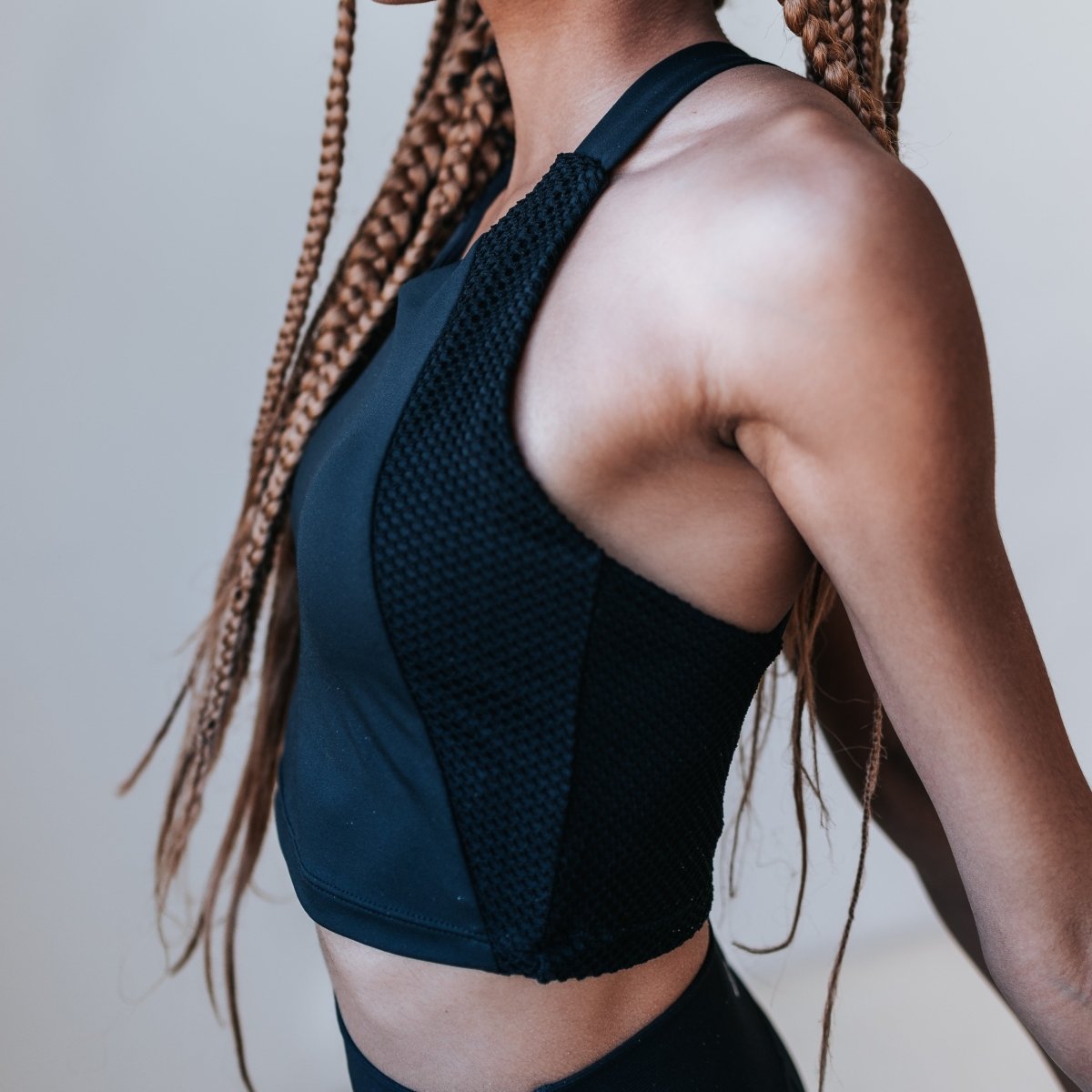 Leah Crop Top - Black - Senita Athletics