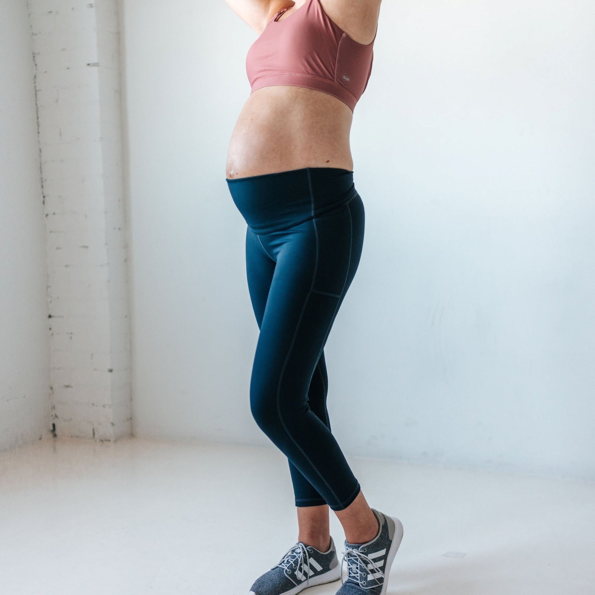 Mamacita Maternity Capris - Navy - Senita Athletics