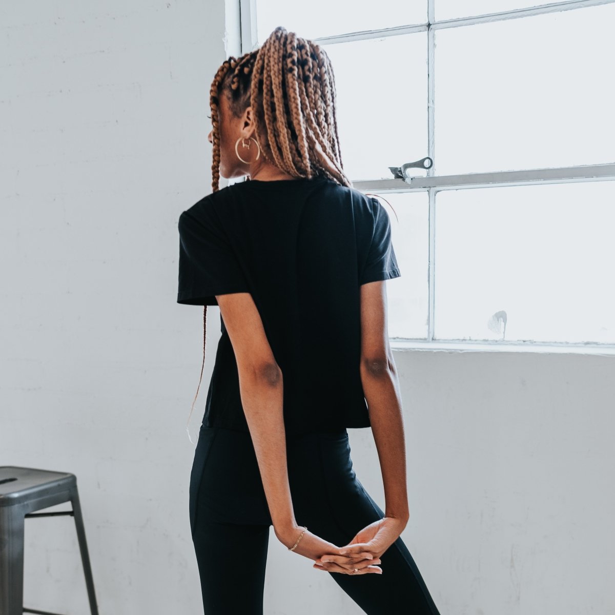 Pocket Tee - Black - Senita Athletics