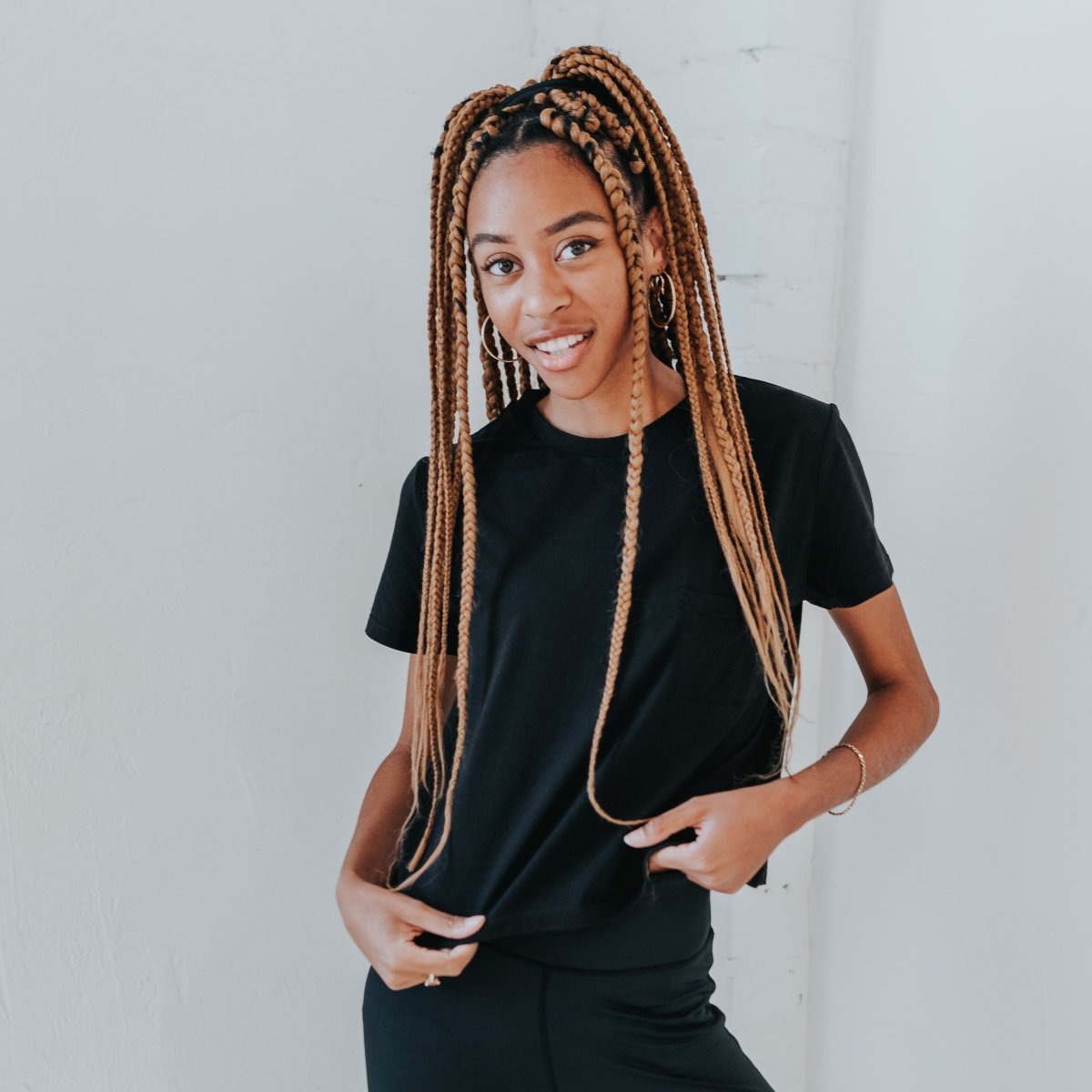 Pocket Tee - Black - Senita Athletics