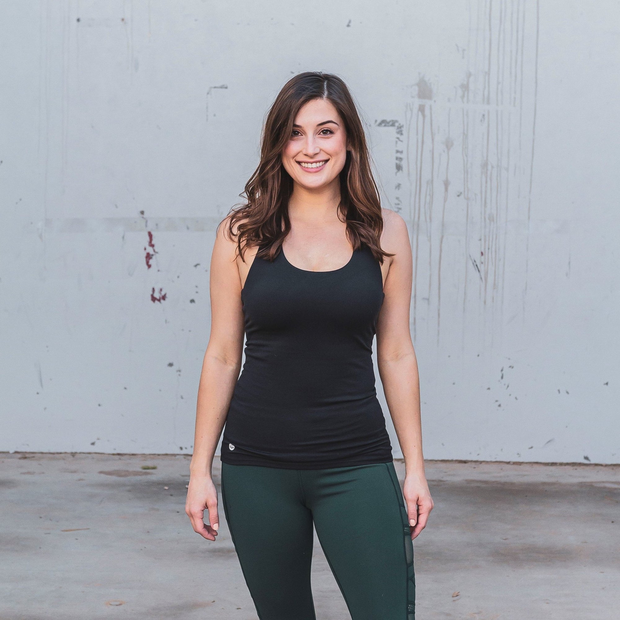 Salutation Tank Top - Black - Senita Athletics