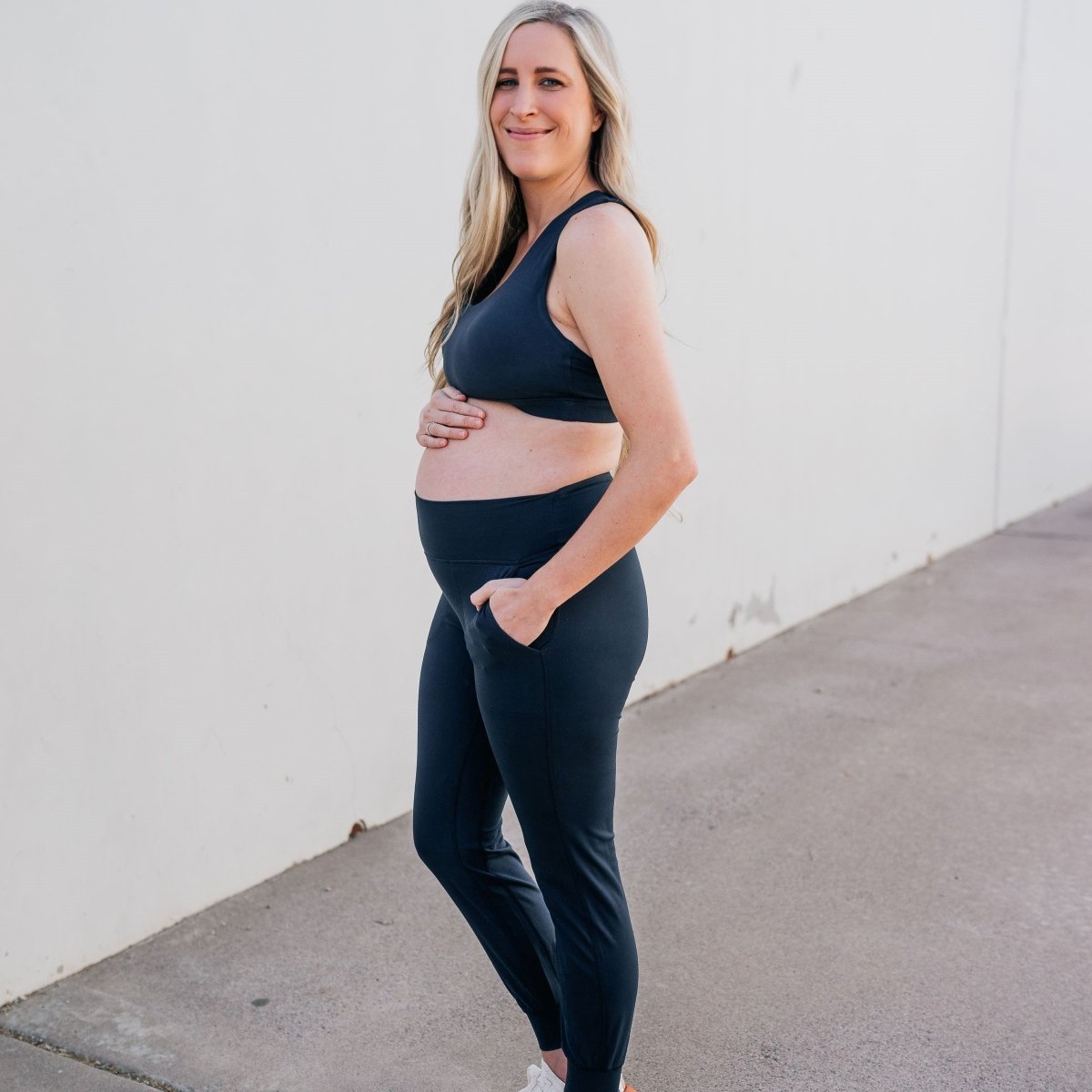 Studio Skin Joggers - Navy - Senita Athletics