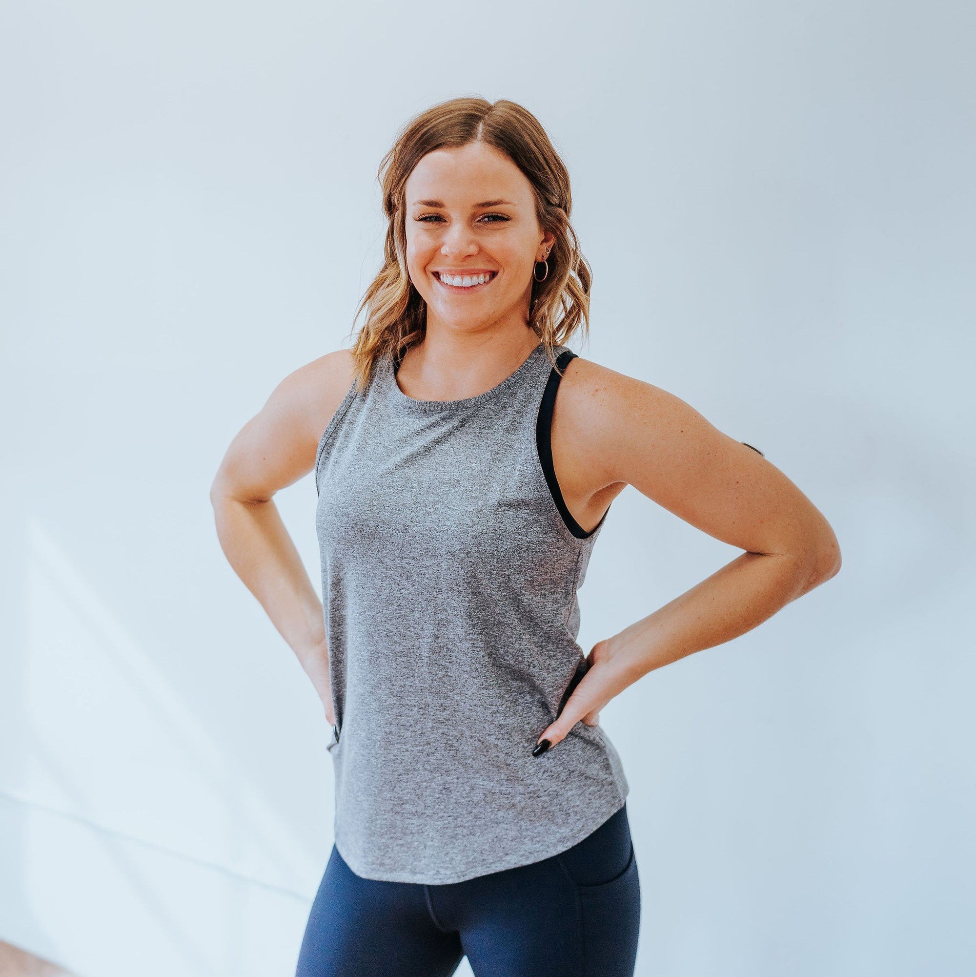 Window Tank 2 - Heathered Navy - Senita Athletics