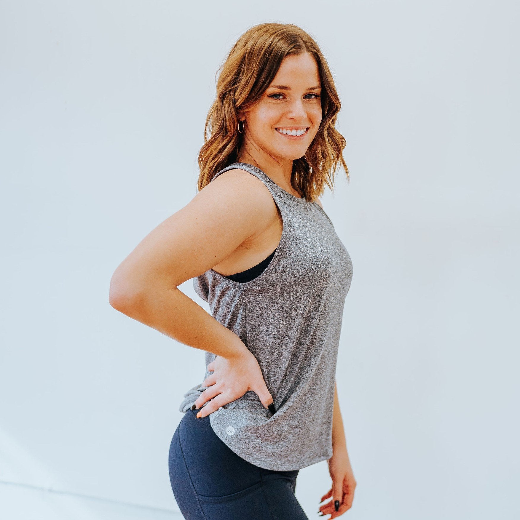 Window Tank 2 - Heathered Navy - Senita Athletics