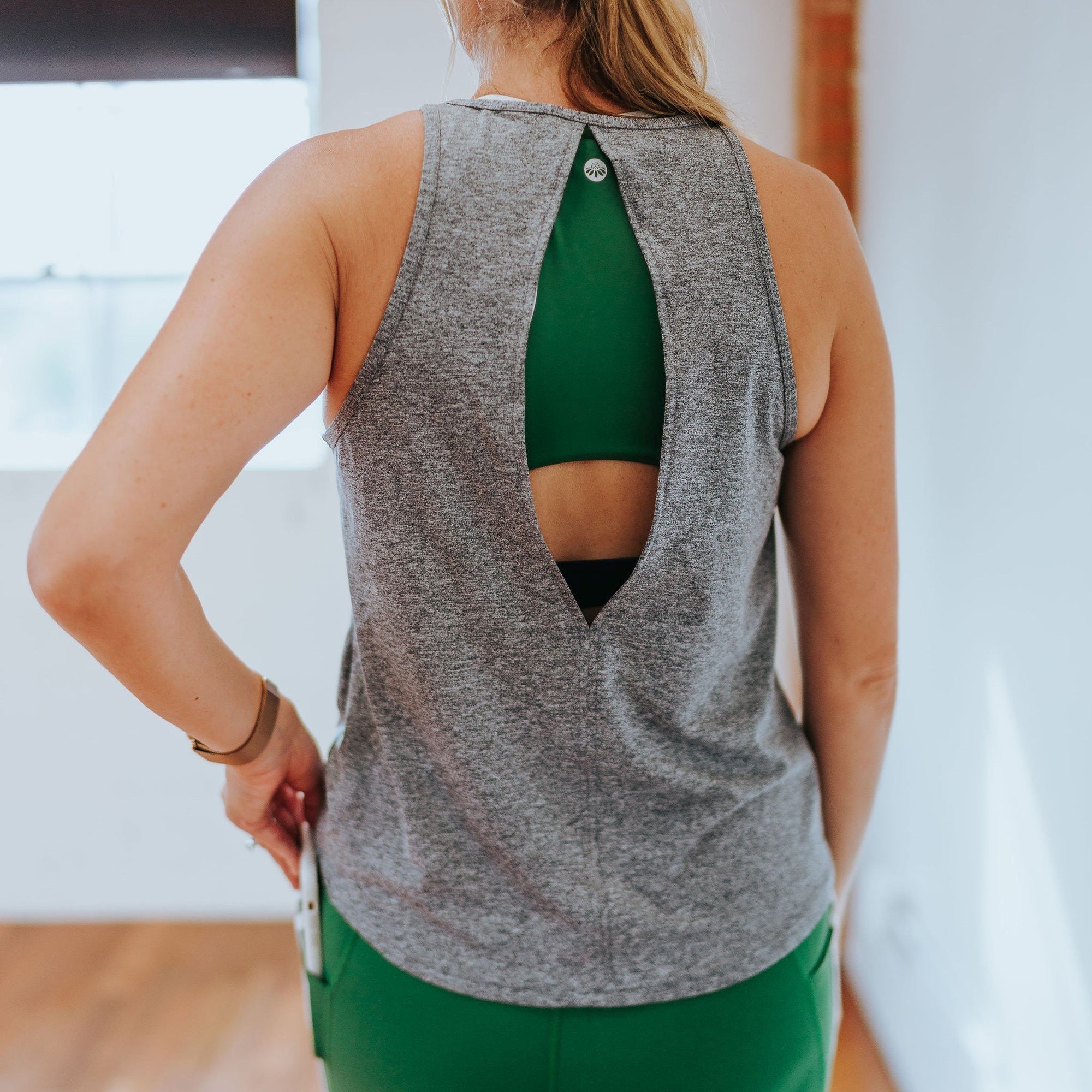 Window Tank 2 - Heathered Navy - Senita Athletics